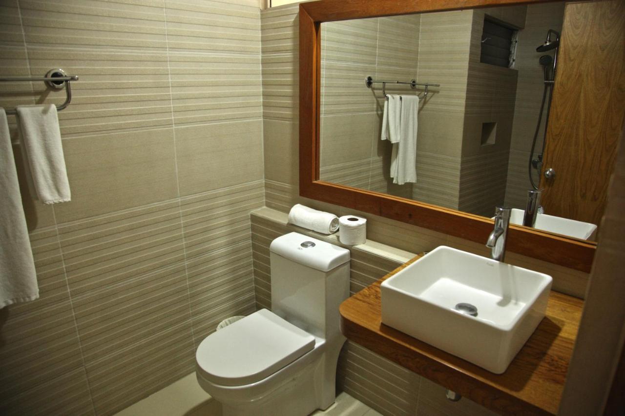 Aparta Hotel Plaza Del Sol Santo Domingo Exterior photo